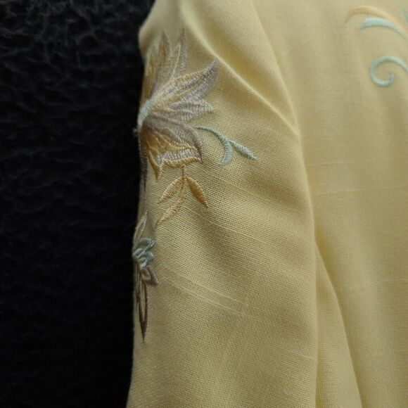Executive Collection women's suits Yellow Size 10 Polyester Jacket And Skirt - Picture 9 of 16